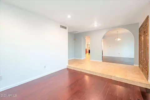 1926 E Diamond Dr, Tempe, AZ 85283 photo 8