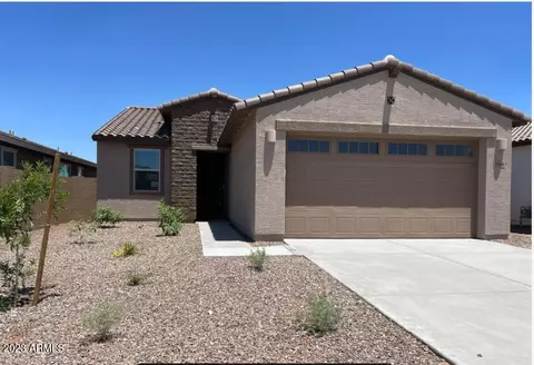 3586 E Dakota Dr, San Tan Valley, AZ 85143