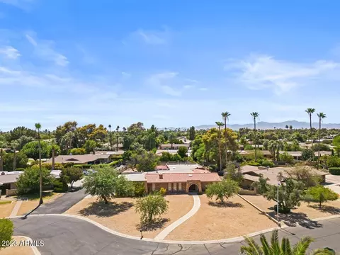 677 E Fairway Dr, Litchfield Park, AZ 85340