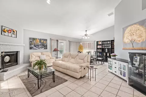 4301 E Blanche Dr, Phoenix, AZ 85032 photo 2