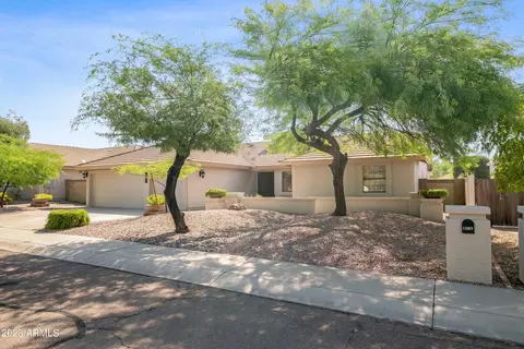 13009 S 37th Pl, Phoenix, AZ 85044 photo 3