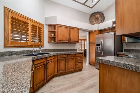 13009 S 37th Pl, Phoenix, AZ 85044 photo 11