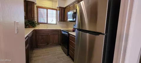 4422 E Hubbell St #13, Phoenix, AZ 85008 photo 8
