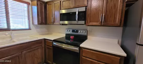 4422 E Hubbell St #13, Phoenix, AZ 85008 photo 9