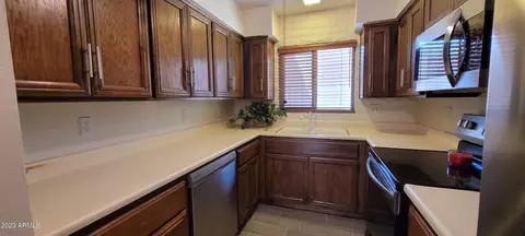 4422 E Hubbell St #13, Phoenix, AZ 85008 photo 3