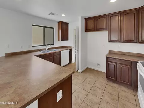 5572 E Oasis Ct, Florence, AZ 85132 photo 15