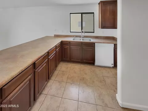 5572 E Oasis Ct, Florence, AZ 85132 photo 17