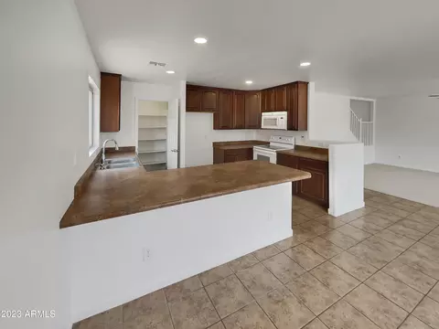 5572 E Oasis Ct, Florence, AZ 85132 photo 16