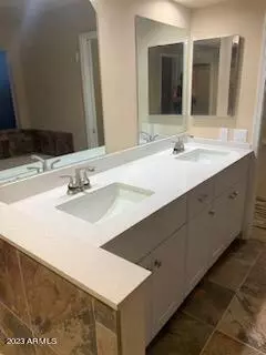 4232 E Taro Ln, Phoenix, AZ 85050 photo 18