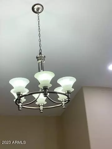 4232 E Taro Ln, Phoenix, AZ 85050 photo 9