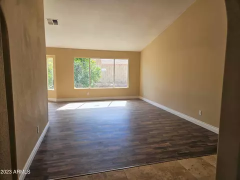4232 E Taro Ln, Phoenix, AZ 85050 photo 14