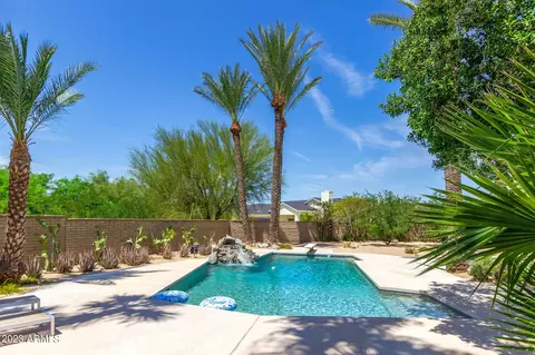 Exterior - 4615 E Palomino Rd, Phoenix, AZ 85018 photo 12 of 22