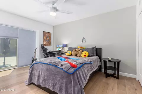 Bedroom - 4615 E Palomino Rd, Phoenix, AZ 85018 photo 4 of 5