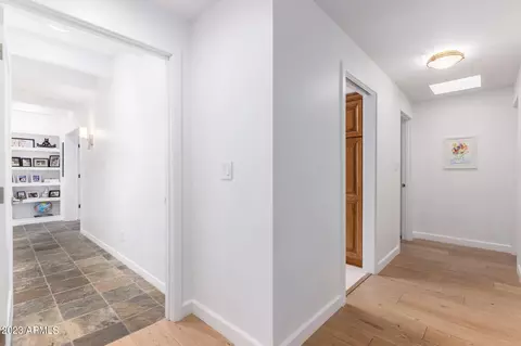 Entry Way - 4615 E Palomino Rd, Phoenix, AZ 85018 photo 2 of 2