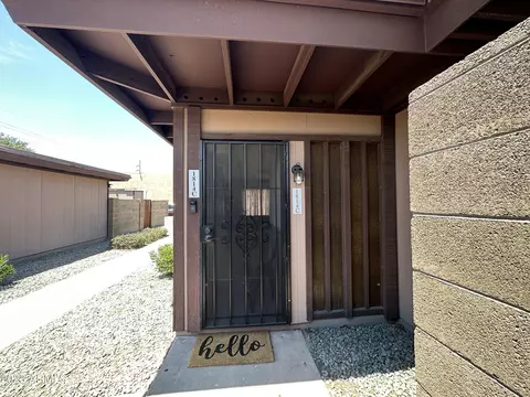 1814 E Center Ln #C, Tempe, AZ 85281