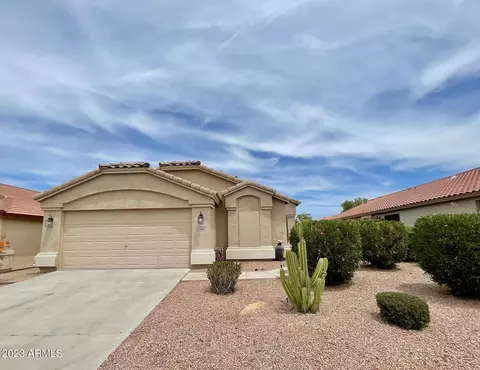 42492 W Hall Dr, Maricopa, AZ 85138
