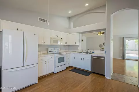 1235 E Bruce Ave, Gilbert, AZ 85234 photo 10