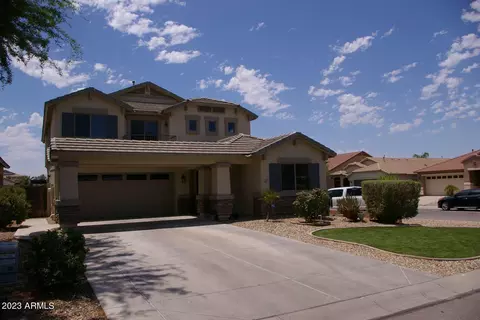621 E Daniella Dr, San Tan Valley, AZ 85140