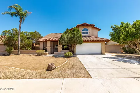 7801 W Columbine Dr, Peoria, AZ 85381