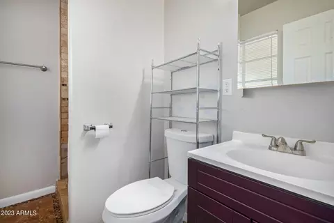 4027 W Keim Dr, Phoenix, AZ 85019 photo 12