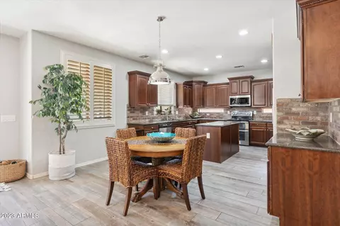2763 S Penrose Dr, Gilbert, AZ 85295 photo 8