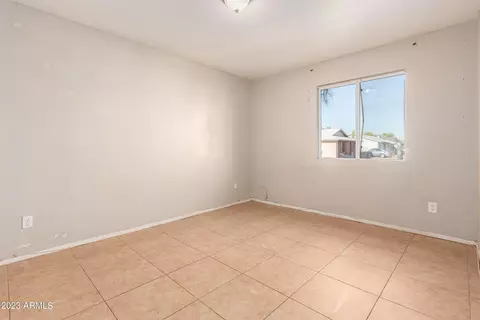 5812 S 46th Pl, Phoenix, AZ 85040 photo 6