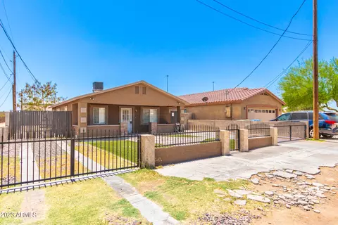2427 W Devonshire Ave, Phoenix, AZ 85015 photo 4