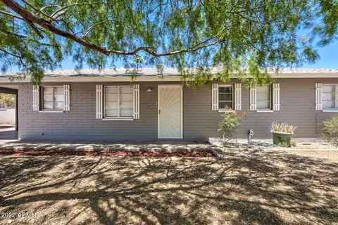 2316 W Earll Dr, Phoenix, AZ 85015
