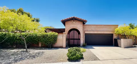 6830 N 18th St, Phoenix, AZ 85016