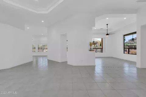 9405 E Nance St, Mesa, AZ 85207 photo 4