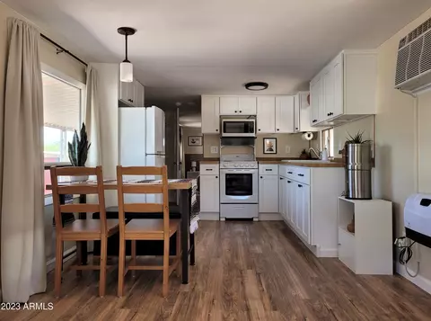 2810 W 4th Ave, Apache Junction, AZ 85120 photo 37