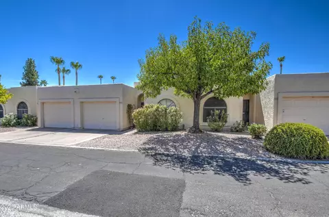 450 S Greenside Ct #115, Mesa, AZ 85208