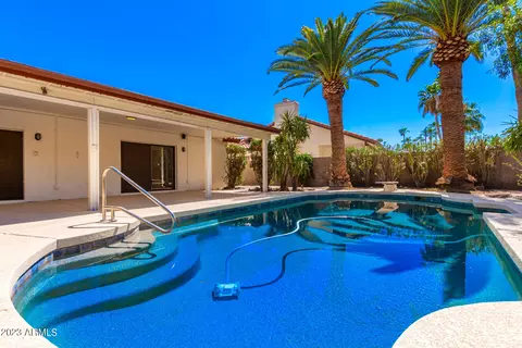 2310 E Huron Ct, Gilbert, AZ 85234 photo 22