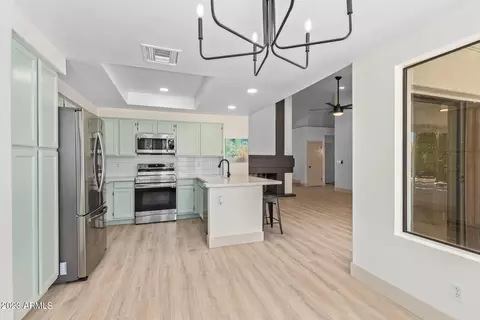 2310 E Huron Ct, Gilbert, AZ 85234 photo 9
