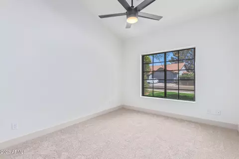 2310 E Huron Ct, Gilbert, AZ 85234 photo 17