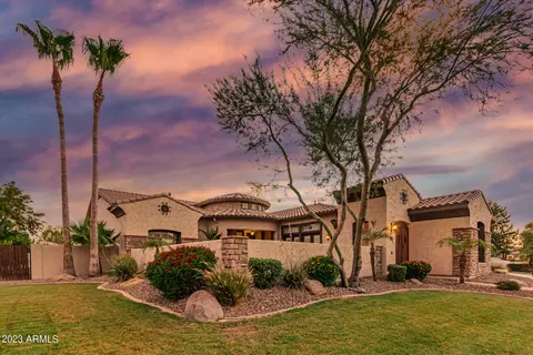 3189 E Cedar Dr, Chandler, AZ 85249