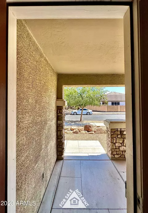 2210 E Chanute Pass, Phoenix, AZ 85040 photo 4