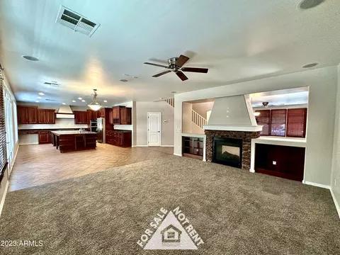 2210 E Chanute Pass, Phoenix, AZ 85040 photo 21