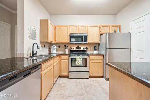 5401 E Van Buren St #1116, Phoenix, AZ 85008 photo 8
