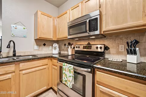 5401 E Van Buren St #1116, Phoenix, AZ 85008 photo 9