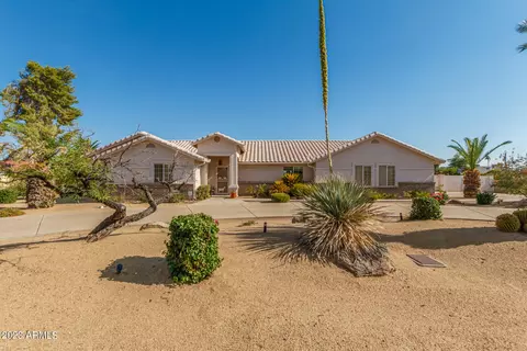7319 W Villa Theresa Dr, Glendale, AZ 85308