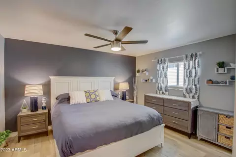 826 E Orange Dr, Phoenix, AZ 85014 photo 15