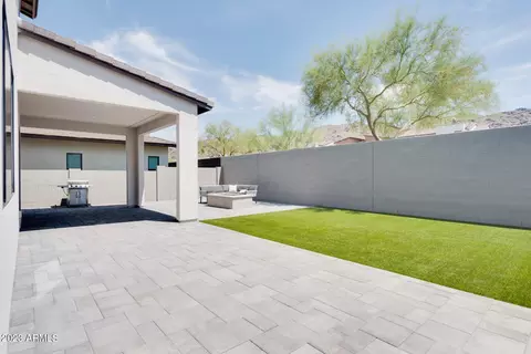 813 E Monte Way, Phoenix, AZ 85042 photo 42
