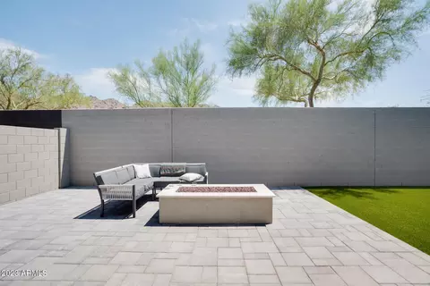 813 E Monte Way, Phoenix, AZ 85042 photo 43