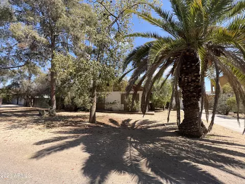 6045 E Carnation Cir, Phoenix, AZ 85018