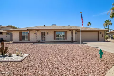 11135 W Spartan Ct, Sun City, AZ 85351