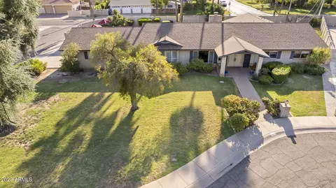 302 E Marlette Ave, Phoenix, AZ 85012 photo 8