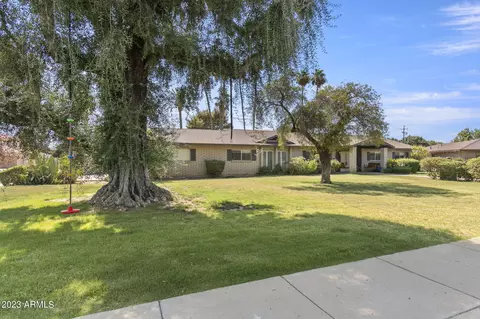 302 E Marlette Ave, Phoenix, AZ 85012 photo 5