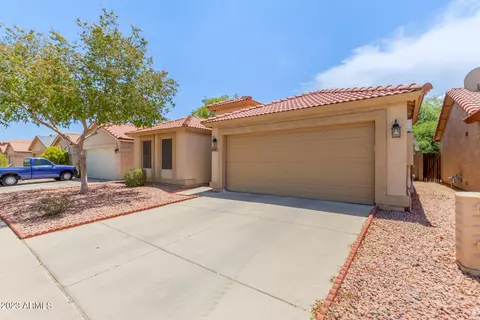 8427 W Berkeley Rd, Phoenix, AZ 85037 photo 3