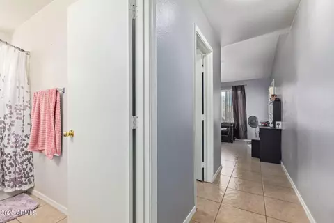 8427 W Berkeley Rd, Phoenix, AZ 85037 photo 12